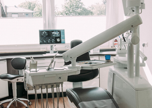 Dr Navid Salehi Zahnzentrum Dentalnord 05